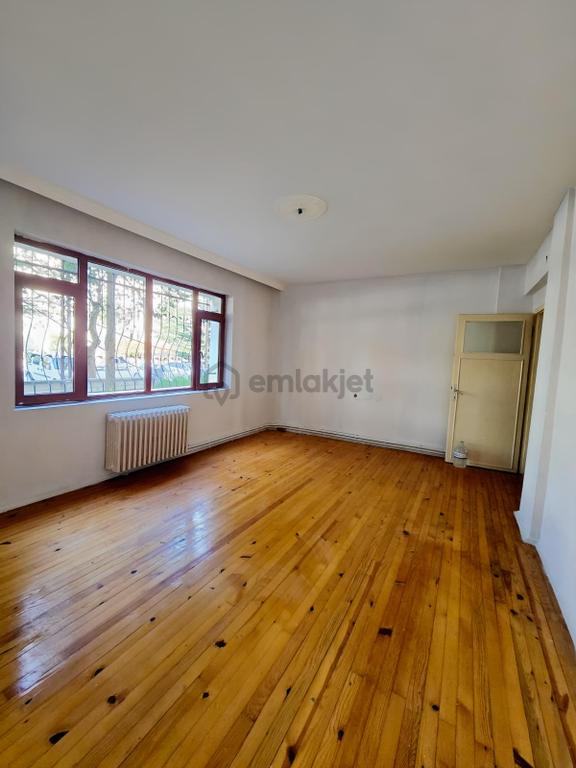 Yüksel Şahin'den Forum Center Civarı Kiralık 3+1 Bahçe Katı 2