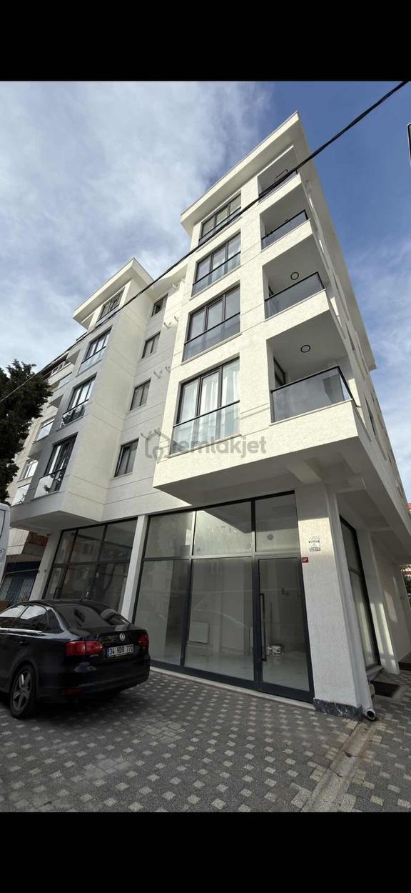 Kartalcumhuriyet Mah Kiralık 2+1 E5 Metro Yakını 1