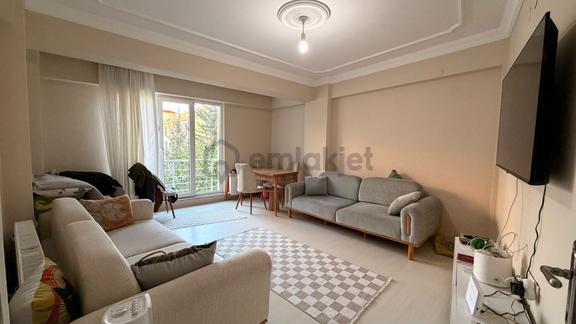 B&u Gayrimenkulden Karakaşta Şehrin Merkezinde Satılık 2+1 Daire 1