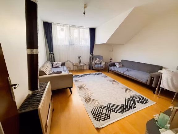 Kelepir Fırsat Satılık 2+1 Kot1 Daire Üsküdar 1