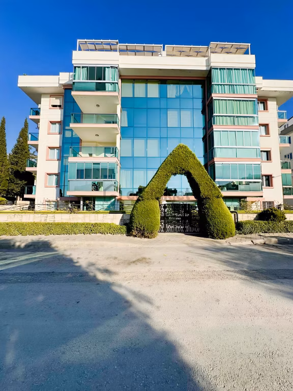 Ege Mah. Doğalgazlı Ve Havuzlu Satılık 3+1 Daire 1