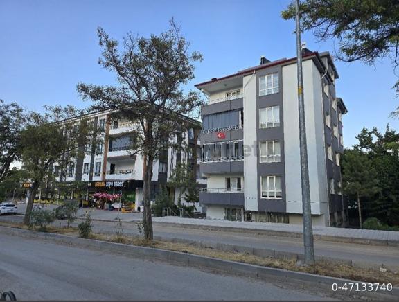 Site Caddesinde 4+1 Satılık Dair 2