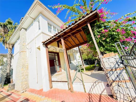 Fethiye Akarcada 679 M2 Arsa İçinde Satılık 3 Bağımsız Villa 2