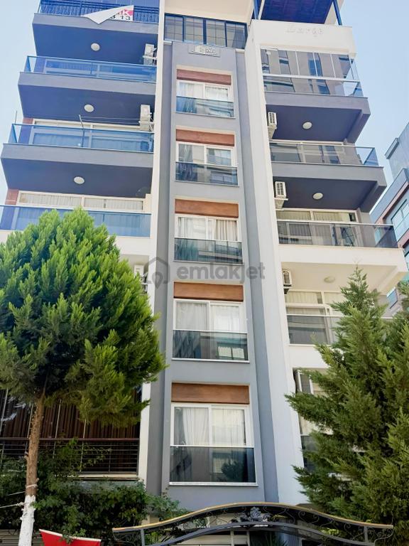 Mezitli Hükümet Konağı Karşısında Merkezi Lokasyonda 1