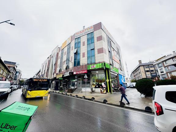 Güneşli Meydanda Kiralık Ofis Büro 70 M2 Asansörlü 1. Kat 1