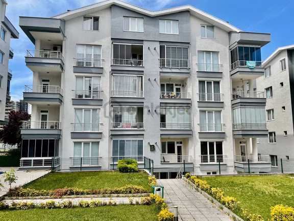 Remax Leon Balat Prestij Evleri'nde Kiralık 4+1 Daire 2