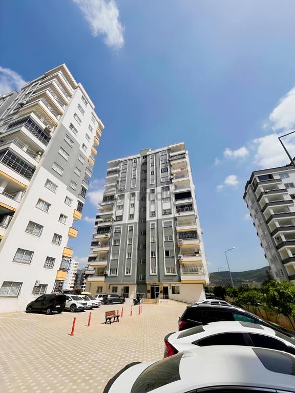 Kozan Gayrimenkulden Uzunlar Yaşam Sitesinde Satılık 4+1 Daire 1
