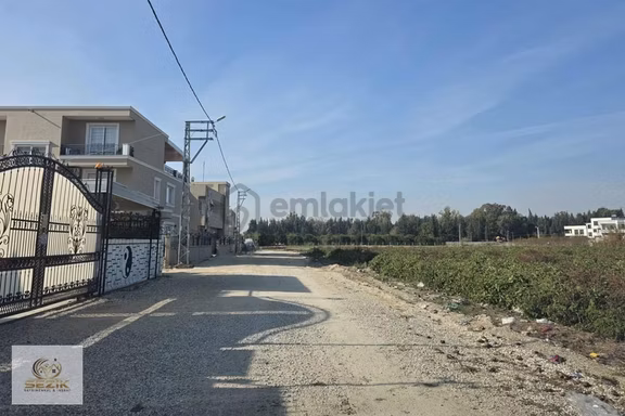 Mıdıkta Muhtarlık Civarında 485 M2 Tek Tapu 2