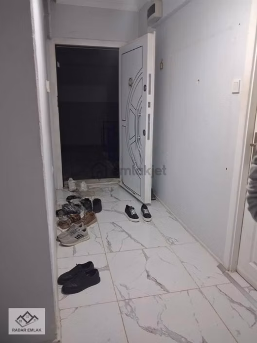 Barboros Mahallesinde 3+1 110 M2 Doğalgazlı Satılık Daire 2