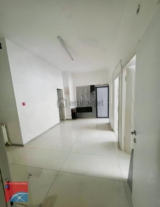 Çekmeköy M.akif Mh. 150m Çekpa Yakınında Geniş Cam Cepheli 1