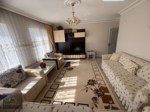 Pursaklar Hicret Cami Yanı Yapılı 3+1 Ara Kat Daire 2
