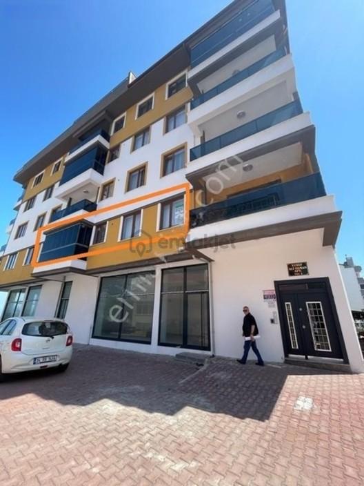 Cide İlkim Emlak'tan Sahilde Eşyalı Kiralık 2+1 1