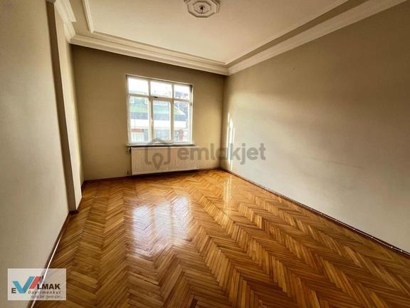 Evalamak'tan Söğütlüçeşme Mah.de Satılık 2+1 Hisseli Daire 2