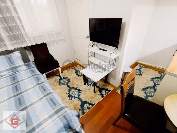 Şişli'de Asansörlü 4.kat Eşyalı Stüdyo Daire!depozito Yok! 1