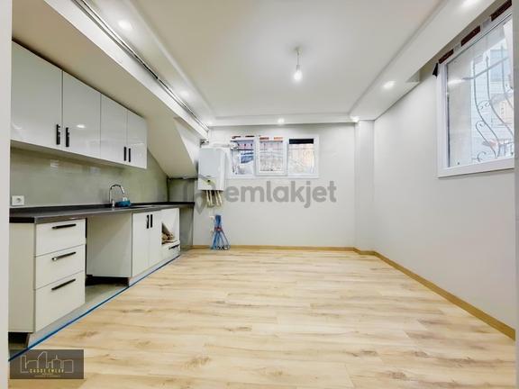 Gültepe Mah Sıfır Binada Yüksek Cam Süper 1+1 Kiralık Bahçe Kat 2