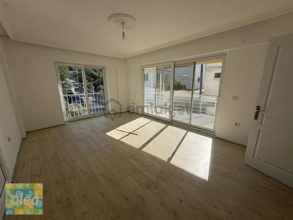 Milas Güllük Mah. 2+1 Geniş Denize Yakın Merkezi Konum Kiralık 1