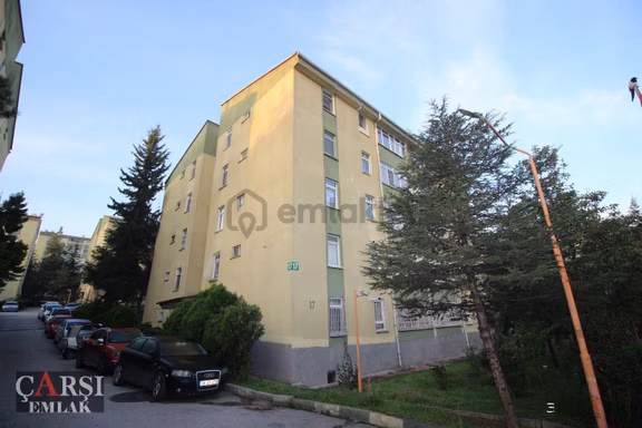 Çarşı"dan Harbiş 4 'de Ara Kat Ön Cephe Ferah 2+1 Bakımlı Daire 1