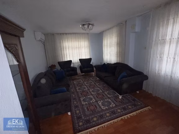 Gaziemir Aktepe Mah Full Eşyalı Kiralık 2+1daire 2
