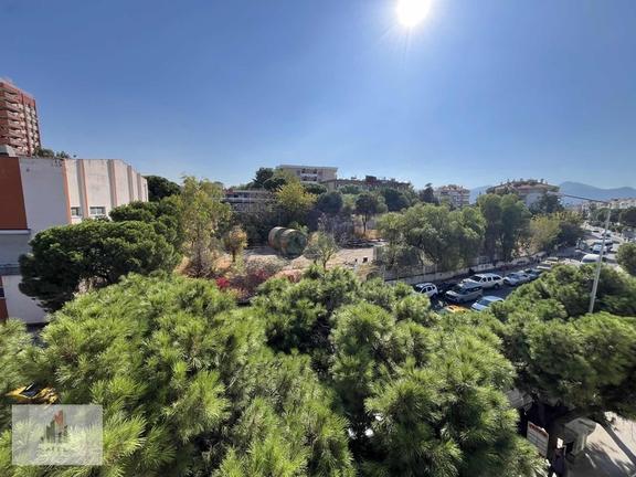 Hastahane Karşısı Asansörlü Hasan Tahsın Cadde Üzeri 1