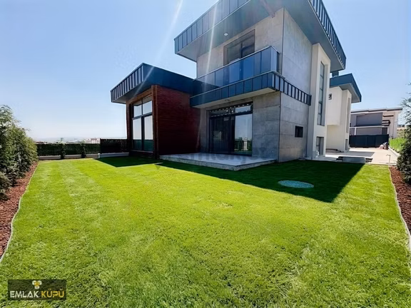 Bağlıca Mah. Çift Mutfak Çift Bahçeli Satılık4+2 Süperlüks Villa 1