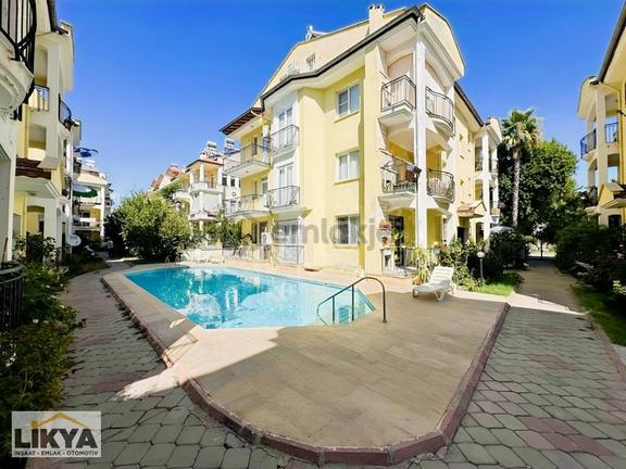 Fethiye Babataşı'nda Havuzlu Sitede Satılık 2+1 Eşyalı Daire 2