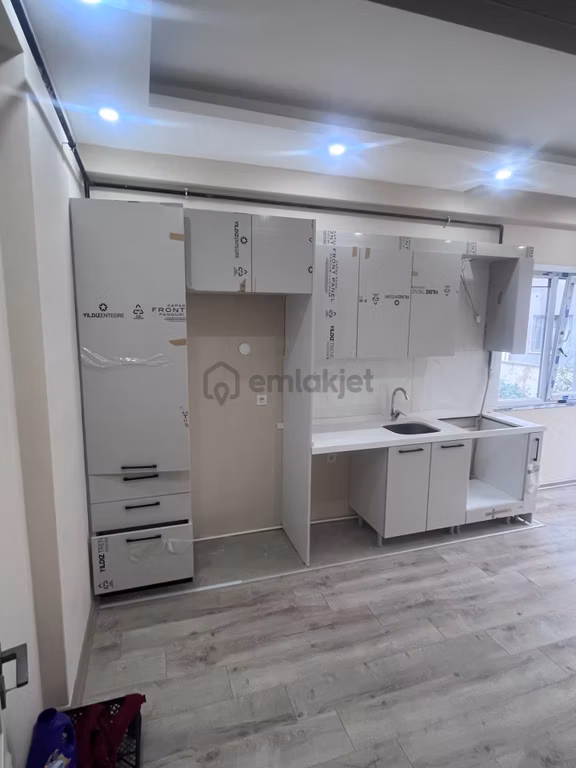 Belediye Yakın 1+1 Sahibinden Kiralık Sıfır Daire 1