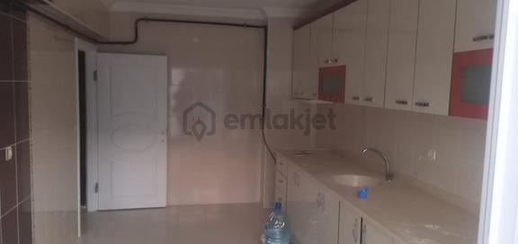 Damla Emlaktan Mevlana Mah.satılık 3+1 Daire 2
