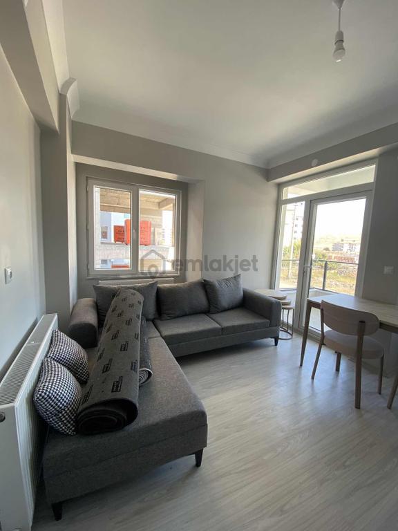 Ekin Group'tan Kolej Civarı 3 Adet Sıfır Eşyalı 1+1 Kiralık Dair 2
