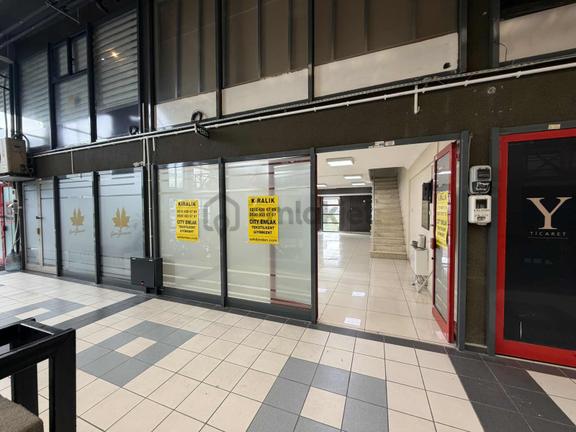Tekstilkent City Emlaktan Şık Yapılı 120 M2 Ofis 1