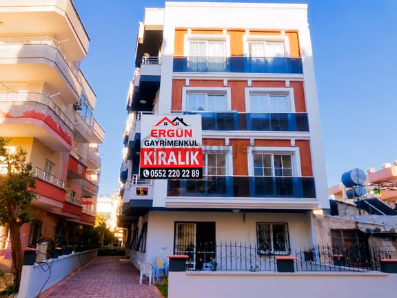 Ergünden Aydınlıkevlerde Göçmen Civ Kiralık 1+1 Daire 1