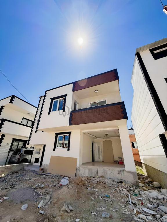 Kozanyoluna Yakın 2 Katlı 3+1 Kapalı Mutfak Sıfır Müstakil Ev 2