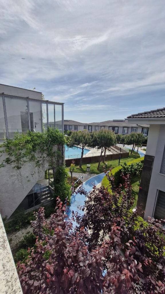 Asmalı Hayat Dekar Da Tek Katlı 4+1 Villa 2