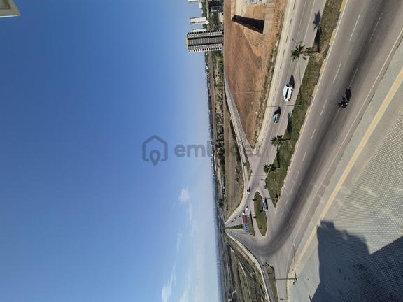 Bulvar Üzeri 1+1 Full Ve Sıfır Eşyalı Balkonlu Site İçi Kiralık 1