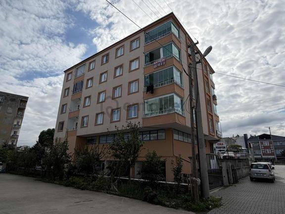Anayol Üstü Deniz Manzaralı Masrafsız 4.kat Daire 1