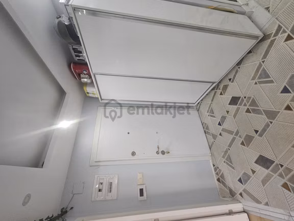 Okul Ve Marketlere Komşu, Doğalgazlı, Kapalı Mutfak Geniş 2+1 1