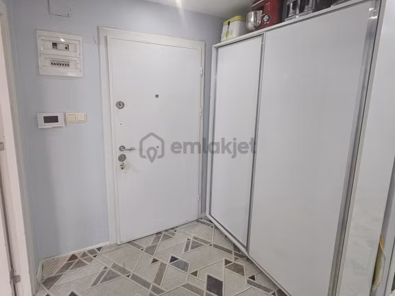 Okul Ve Marketlere Komşu, Doğalgazlı, Kapalı Mutfak Geniş 2+1 1