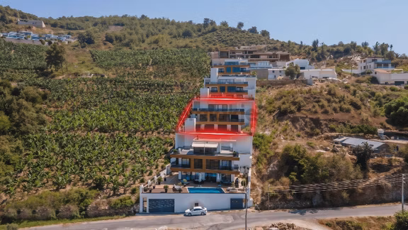 Kargıcak'ta Deniz, Doğa Ve Kale Manzaralı Lüks Eşyalı Villa 1
