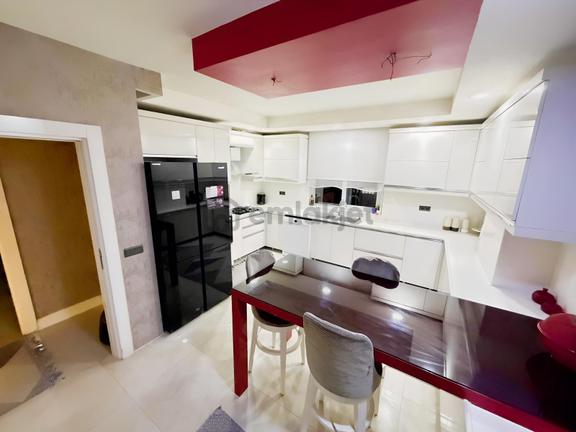 Yenidoğan Mah.4+1 Dukleks Lüks Eşyalı Jakuzili Asansörlü Kiralık 2