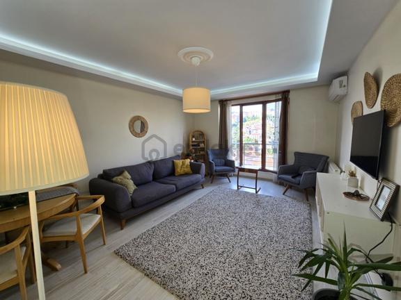 Düğmeciler Otoparklı Çok Güzel Çift Cephe ,aile Binası 2+1 Daire 1