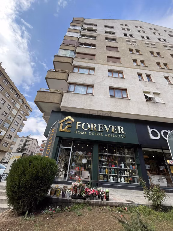 Acr'den Kerkük Caddesi'nde Devren Kiralık Ev Dekorasyon Mağazası 2