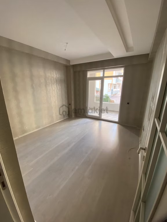 Altı Yol Köprüsü Yakını 4+1 Yüksekgiriş Eminevime Krediye Uygun 2