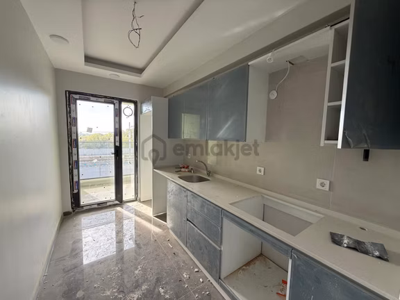 Edirne Çevre Yolu Üzeri Kiralık Kapalı Otoparklı 2+1 Daire 2