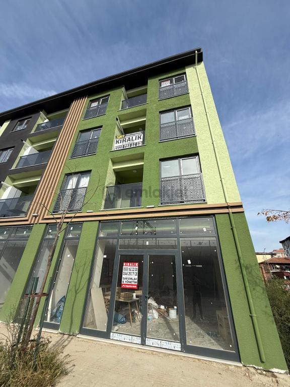 Edirne Çevre Yolu Üzeri Kiralık Kapalı Otoparklı 2+1 Daire 1