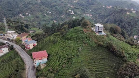 Sürmene Yeniay'da Deniz Manzaralı 1180 M² Satılık Arsa 1