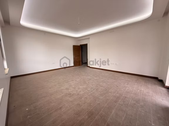 Estorıa'dan Ihlamurkent'te Site İçi Geniş Balkonlu 3+1 Kiralık 2