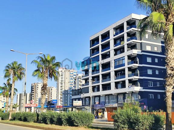 Win'den Tece'de Merkezi Konum Ana Cadde Satılık 1+1 Ofis (daire) 2