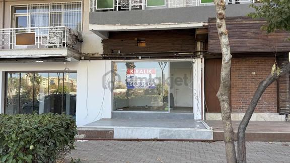 Korutürk'te Prestijli Konumda, Yaya Trafiği Yoğun Kiralık İşyeri 1
