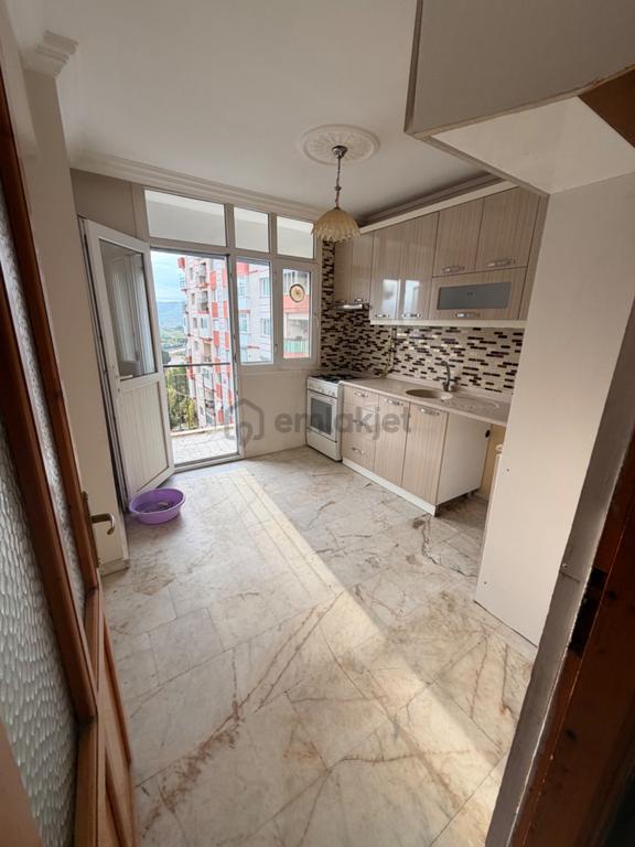Sahibinden Kiralık Geniş Ferah Daire 1