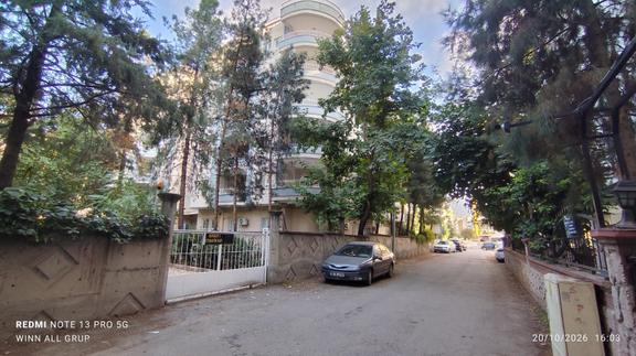 Wınnall Grup'tan Bahçelievler Çamlık Sitesinde 3+1 Satılık Daire 2