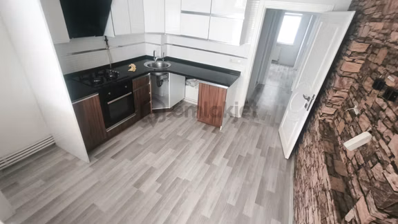 Samsun İlkadım Fevzi Çakmak Mahallesinde 2+1 Kiralık Daire 1